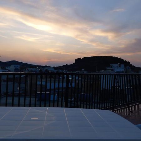 Sunset Suite Victoria Extérieur photo