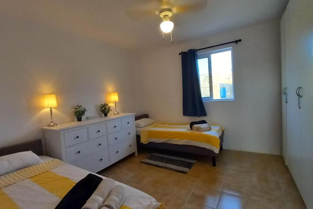 Sunset Suite Victoria Extérieur photo