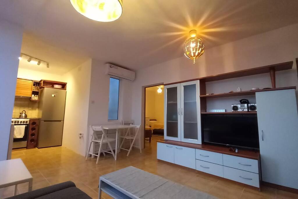 Sunset Suite Victoria Extérieur photo